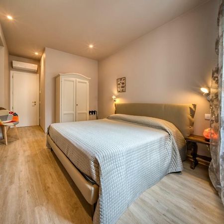 L'Indipendenza, La Casa Dei Viaggiatori Apartment Siena Luaran gambar